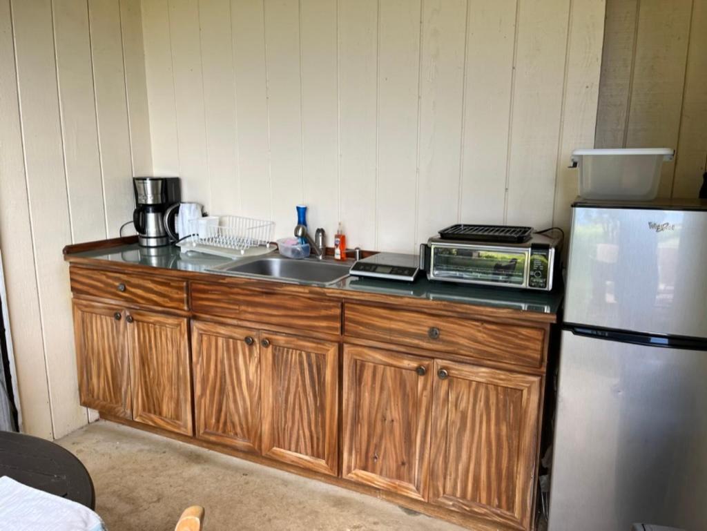Waipio Studio Apartment Kukuihaele Bagian luar foto