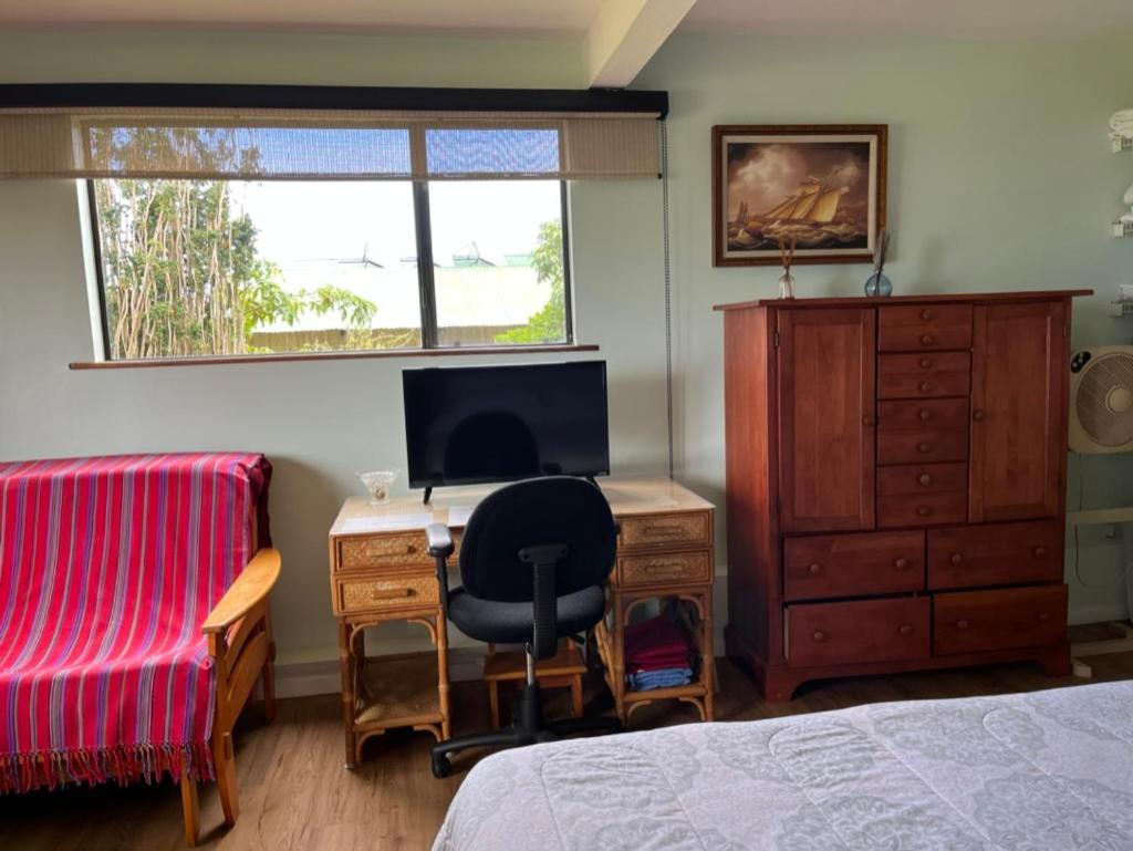 Waipio Studio Apartment Kukuihaele Bagian luar foto